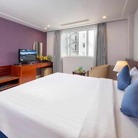 White Lotus Hotel Saigon Ho Chi Minh City Exterior photo