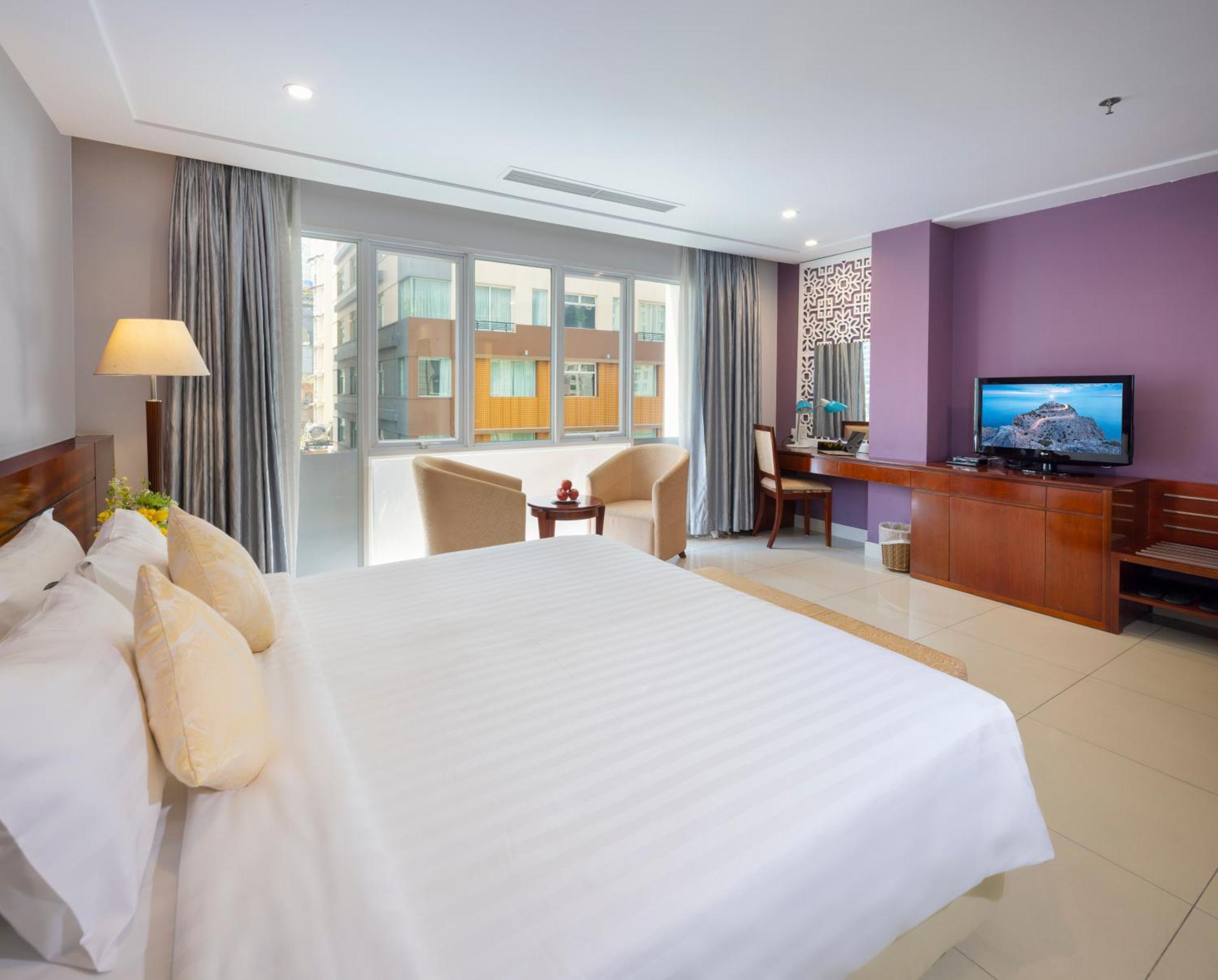 White Lotus Hotel Saigon Ho Chi Minh City Exterior photo